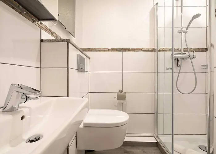 17 Regina Id 363 Appartement *