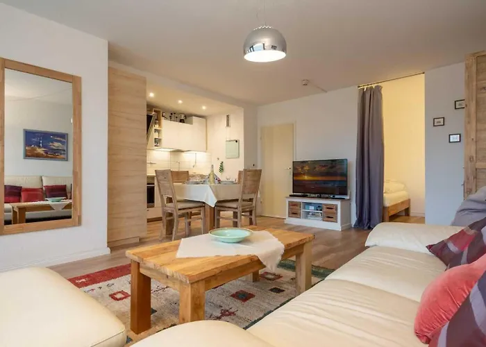 17 Regina Id 363 Appartement *